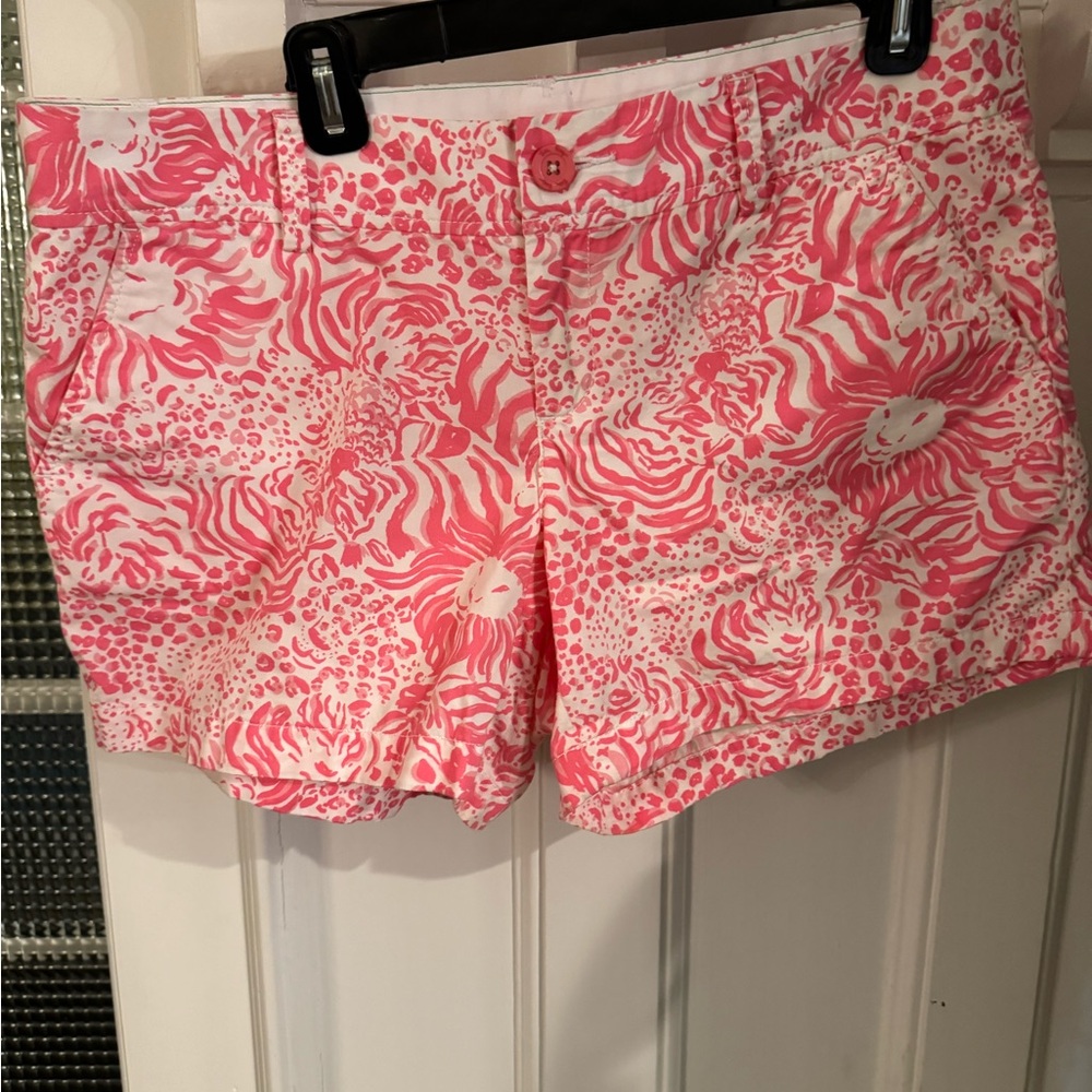 Lilly Pulitzer Pink and White Women's Shorts